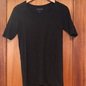 Dark blue Pima cotton short sleeve from everlane